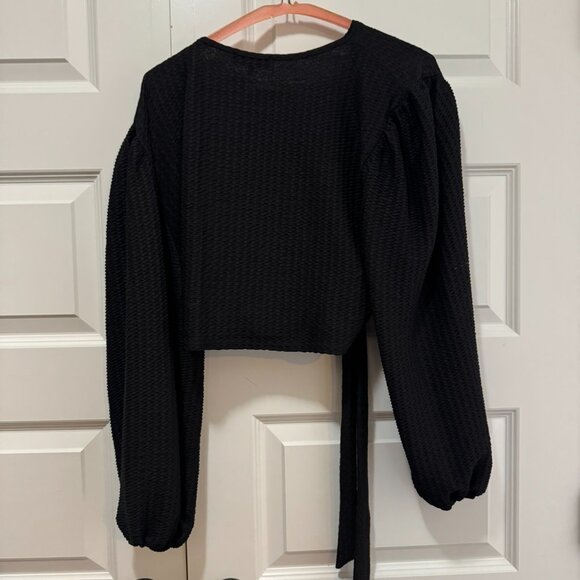 Missguided Tie-Front Textured Blouse – Size US 14 - Picture 5 of 9